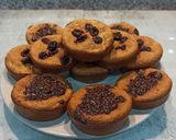Foto del paso 3 de la receta Muffins de avena, plátano 🍌,manzana 🍎 y chocolate 85%🍫