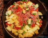 Foto langkah ke 3 dari resep Omelet Spanyol.