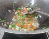 Foto langkah ke 2 dari resep Tumis Pedas Bihun Wortel.