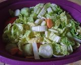 Foto langkah ke 1 dari resep Sayur Bening Sawi dkk.