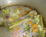 Foto langkah ke 3 dari resep Sop Ayam Pak Min Klaten.