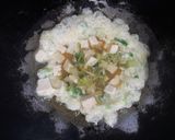Foto langkah ke 5 dari resep Tahu Telur Bumbu Kacang 🍳.