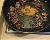 Foto del paso 3 de la receta: Salmón al curry rojo