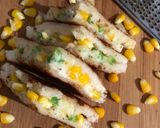 A picture of step 6 of Chilli cheese corn sandwich.