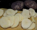 Foto del paso 1 de la receta: Bifes a la cacerola (con latas)