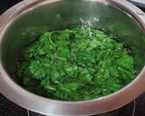 A picture of step 1 of Palak Paneer.
