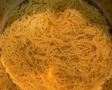 Foto del paso 5 de la receta: Seffa Medfouna (fideos enterrados con pollo)