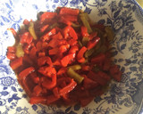 Foto del paso 1 de la receta: Aliño de pimientos asados y atún 🌶🐟