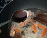 Foto langkah ke 2 dari resep Telur Kuah Kecap.