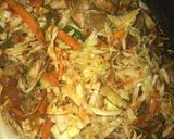 A picture of step 2 of Chicken cabbage sauce.