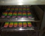 Foto langkah ke 9 dari resep Lidah kucing rainbow kokoh #bikinramadanberkesan 29.