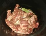 Foto del paso 2 de la receta Carrilladas al Pedro Ximénez con ciruelas