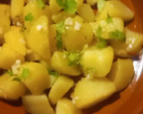 Foto del paso 1 de la receta: Patatas al ajillo 🧄🥔