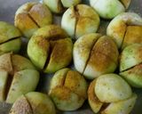 A picture of step 3 of Bharva masala tinda.