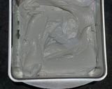 A picture of step 4 of Blueberry cheesecake icecream.