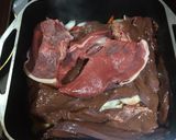 A picture of step 2 of Spicy Beef and Liver Steaks.