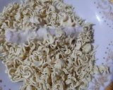 Foto langkah ke 5 dari resep Sate Indomie.