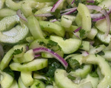 Foto del paso 1 de la receta: Ensalada de pepino