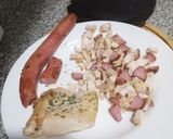 Foto del paso 1 de la receta: Berenjena rellena con pechuga sobrante