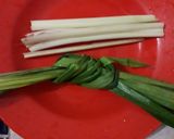 Foto langkah ke 2 dari resep Nasi kuning magic com simple.