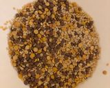 A picture of step 1 of Mix daal.