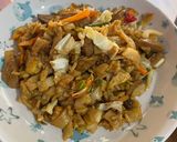 Foto langkah ke 5 dari resep Kuetiau Goreng.