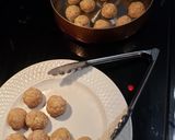 A picture of step 3 of Healthy Meatballs.