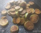 झटपट परतलेली वांगी (paratleli vangi recipe in marathi) रेसिपी स्टेप 3 फोटो 