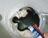 Foto langkah ke 2 dari resep Bolu SKM (kukus) takaran sendok, no mixer, no egg, no sp.