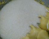 Foto langkah ke 4 dari resep Wilton Vanilla Muffin #rabubaru.
