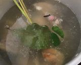 Foto langkah ke 1 dari resep Soto Ayam Lamongan.