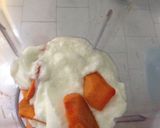 Foto del paso 1 de la receta: Batido de Caqui con Yogur Natural!!