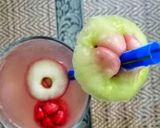 A picture of step 3 of Jamrul Juice (Rose-Apple Juice).