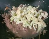 Foto langkah ke 3 dari resep Daging teriyaki kembang kol.