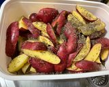 Une image de l'étape 8 de Potatoes au cidre, thym, ail et oignons.