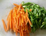Foto langkah ke 1 dari resep Sayur goreng tepung.