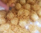 Foto langkah ke 5 dari resep Cornflakes Cookies.