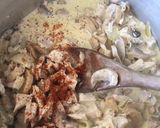 Foto del paso 2 de la receta: Salsa de pollo y champiñones