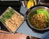 A picture of step 4 of Onion crunch chicken.