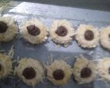 Foto langkah ke 5 dari resep Choco Cheese Thumbprint.