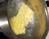 A picture of step 2 of Maggi omelet.