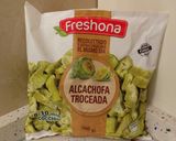 Foto del paso 4 de la receta: Arroz con chocos, alcachofas y langostinos