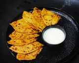 A picture of step 6 of Aloo Paratha.