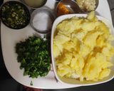 बटाटावडा (batata wada recipe in marathi) रेसिपी स्टेप 1 फोटो 