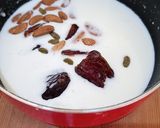 A picture of step 1 of Date-Almond Smoothie.