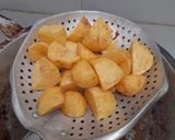 Foto langkah ke 3 dari resep Perkedel Kentang Simple.