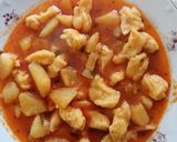 Tavaszi paprikás krumpli, galuskával recept fázis 8 fotója