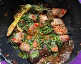 Foto langkah ke 4 dari resep Tuna Sambal Tumis Kemangi.
