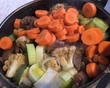 Une image de l'étape 11 de Bœuf mijoté aux légumes d hiver (chou fleur,aubergine,courgettes,carottes,poivron,poireau).