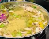 Foto del paso 6 de la receta: Sopa de Poro con Champiñones. #lacocinadeconsuelo #titanaty